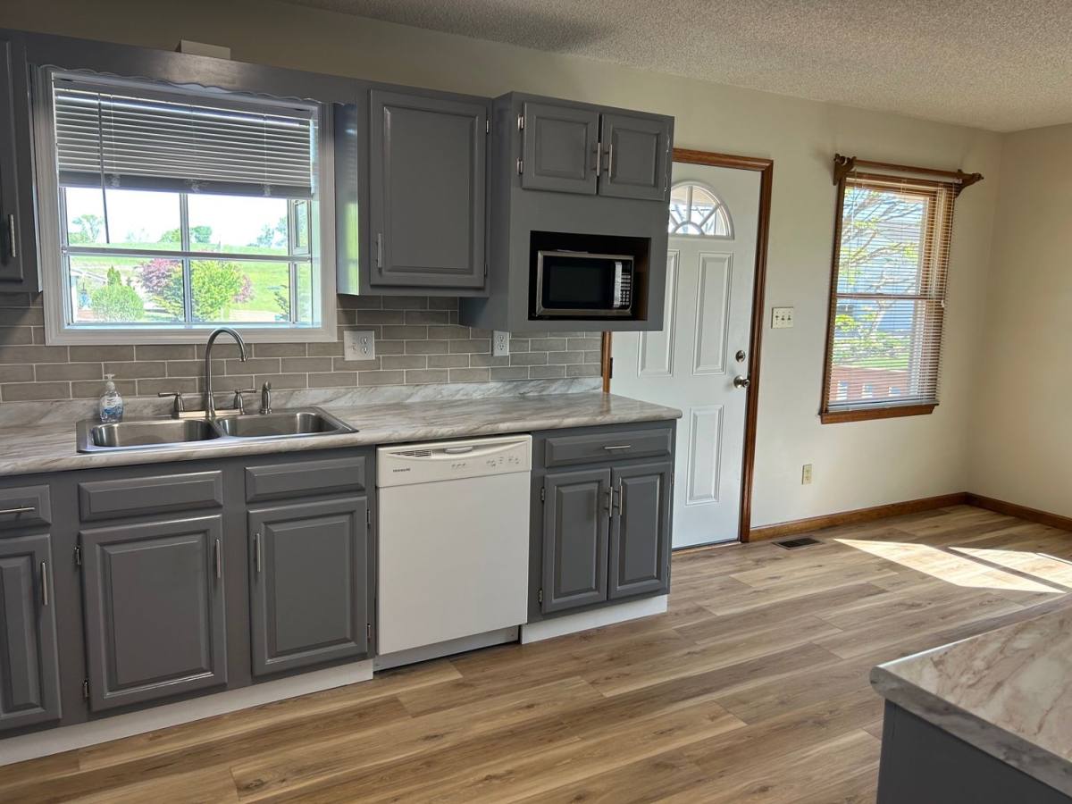 House for rent at 304 Old Stage Rd, Johnson City, TN 37615