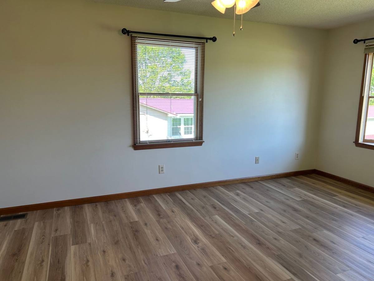 House for rent at 304 Old Stage Rd, Johnson City, TN 37615
