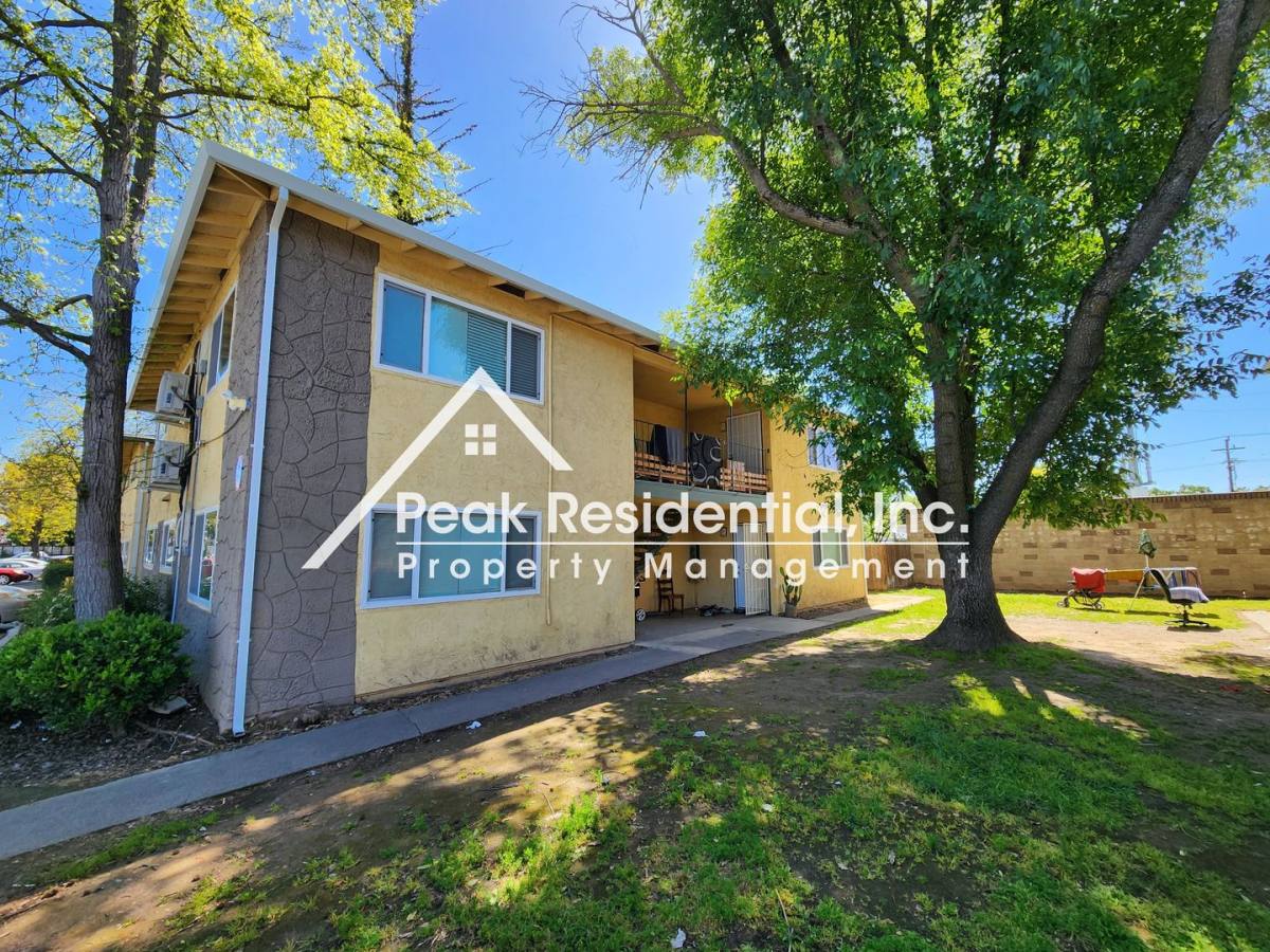 Apartment for rent at 4540 Ashcroft Ave, Sacramento, CA 95841