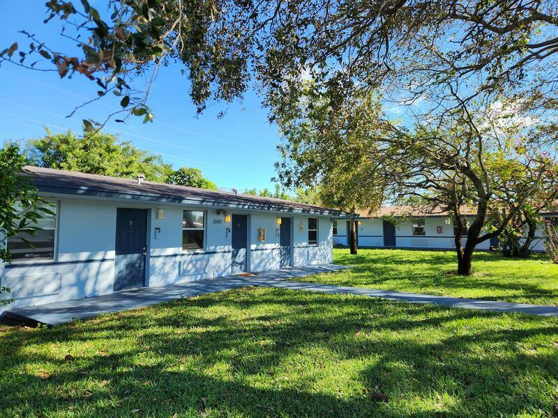 Apartment for rent at 1540 W 34th St, West Palm Beach, FL 33404