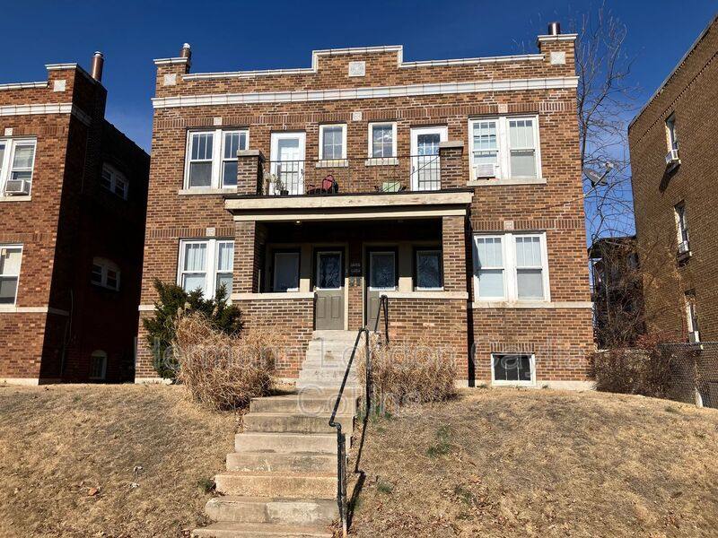 Apartment for rent at 3753-3755 Dunnica Ave #3755 A 2F, Saint Louis, MO 63116