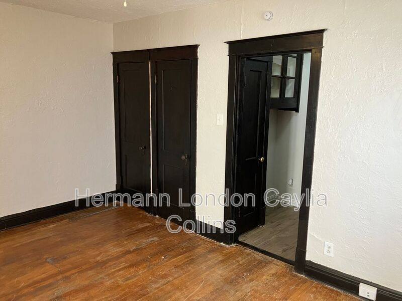 Apartment for rent at 3753-3755 Dunnica Ave #3755 A 2F, Saint Louis, MO 63116