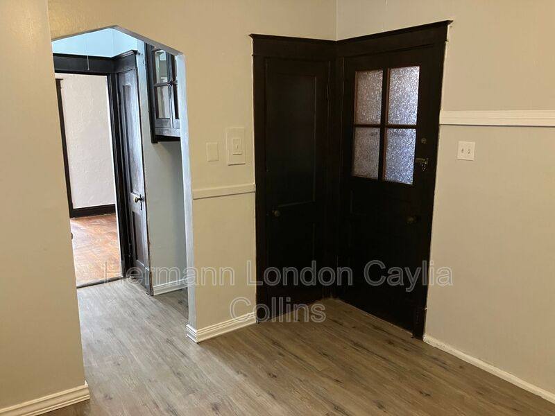 Apartment for rent at 3753-3755 Dunnica Ave #3755 A 2F, Saint Louis, MO 63116