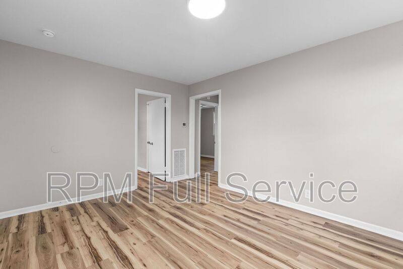Apartment for rent at 895 W Sharpe Ave, Nashville, TN 37206
