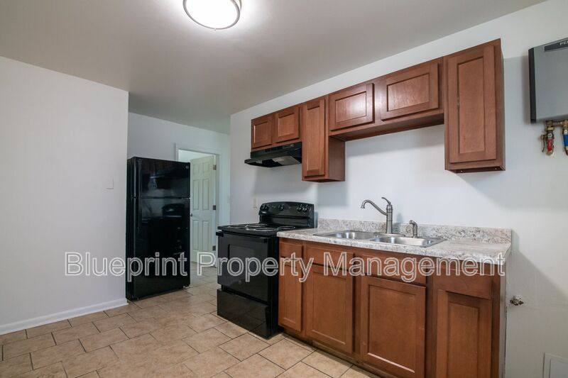 Apartment for rent at 1521 22nd St Ensley, Birmingham, AL 35218