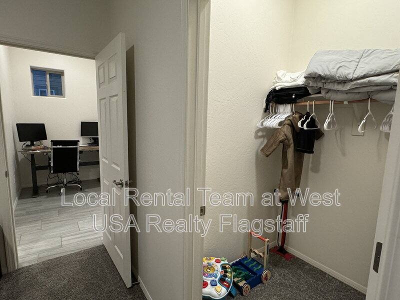 Apartment for rent at 1650 E Ponderosa Parkway, Flagstaff, AZ 86001