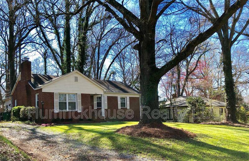 House for rent at 3214 June Dr, Charlotte, NC 28205