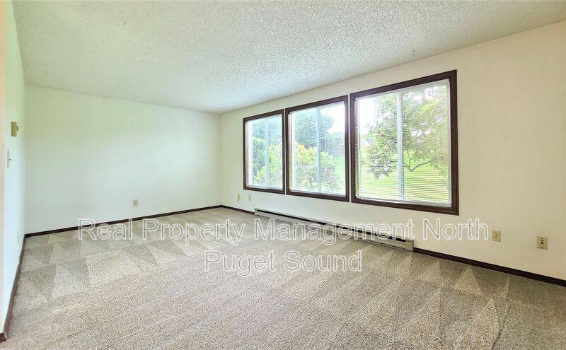 Apartment for rent at 1421 Pine St #A, Everett, WA 98201