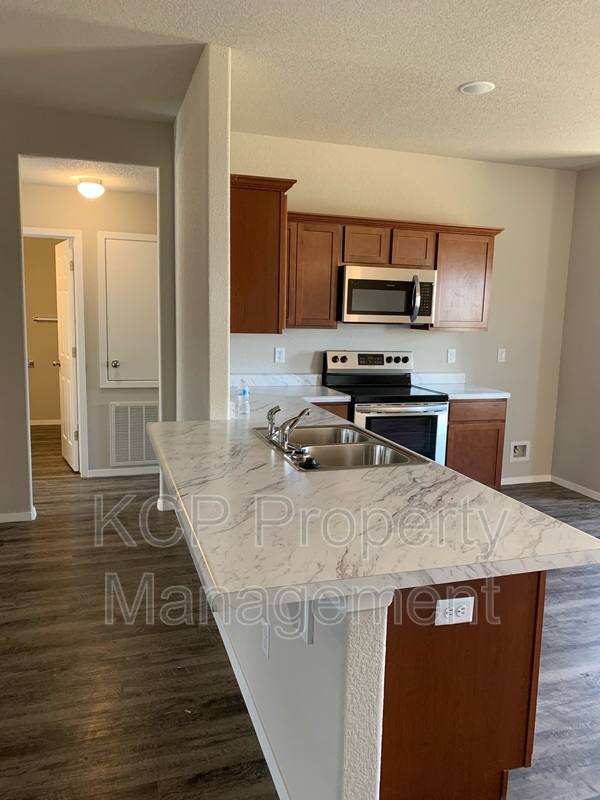 House for rent at 6706 SW Witmarsh Rd, Bentonville, AR 72712