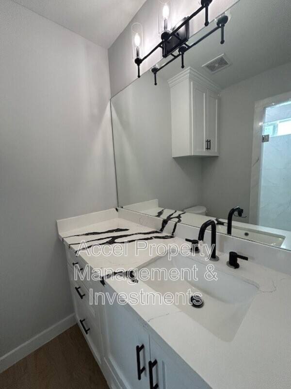 Apartment for rent at 6617 N 5th St, McAllen, TX 78504