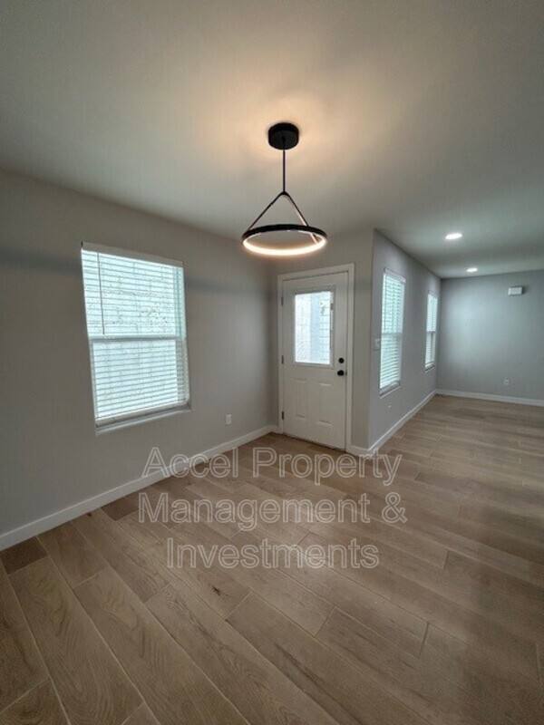 Apartment for rent at 6617 N 5th St, McAllen, TX 78504