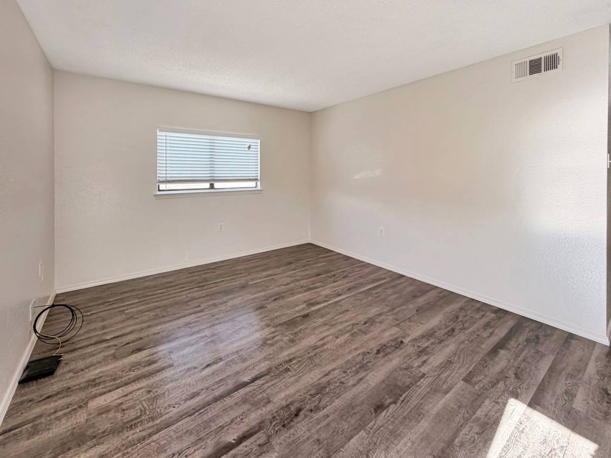 Apartment for rent at 2001-2111 W Jackson Ave, Lovington, NM 88260