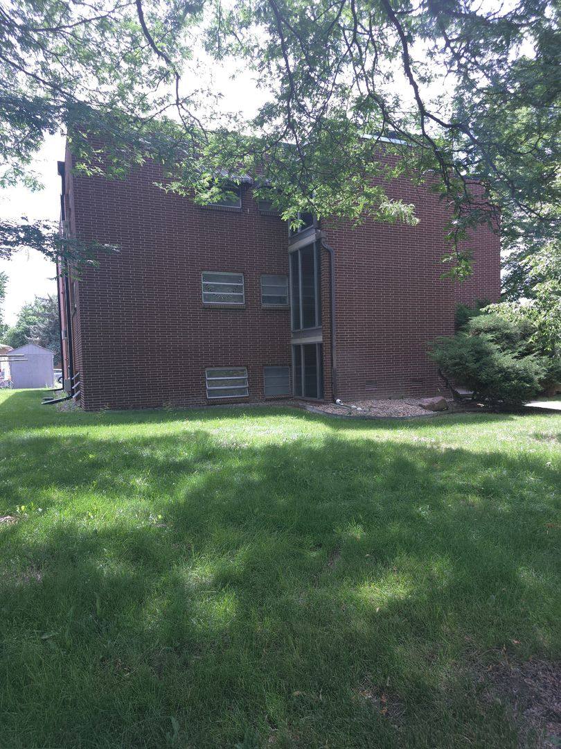 Apartment for rent at 702 Emery St, Longmont, CO 80501