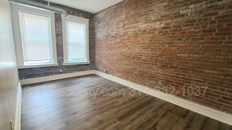 Apartment for rent at 2918 Louisiana Ave #A, Saint Louis, MO 63118