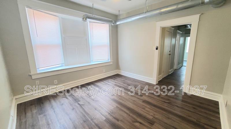 Apartment for rent at 2918 Louisiana Ave #A, Saint Louis, MO 63118
