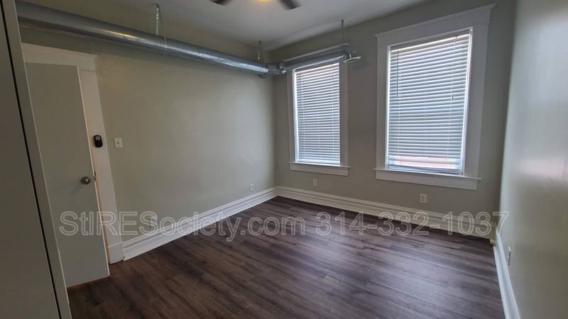 Apartment for rent at 2918 Louisiana Ave #A, Saint Louis, MO 63118