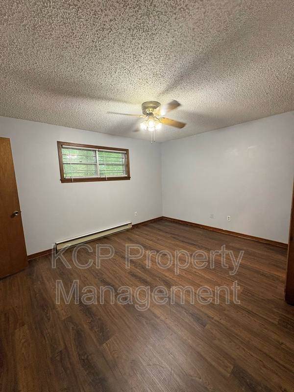 Apartment for rent at 1007 Cedar St #5, Van Buren, AR 72956