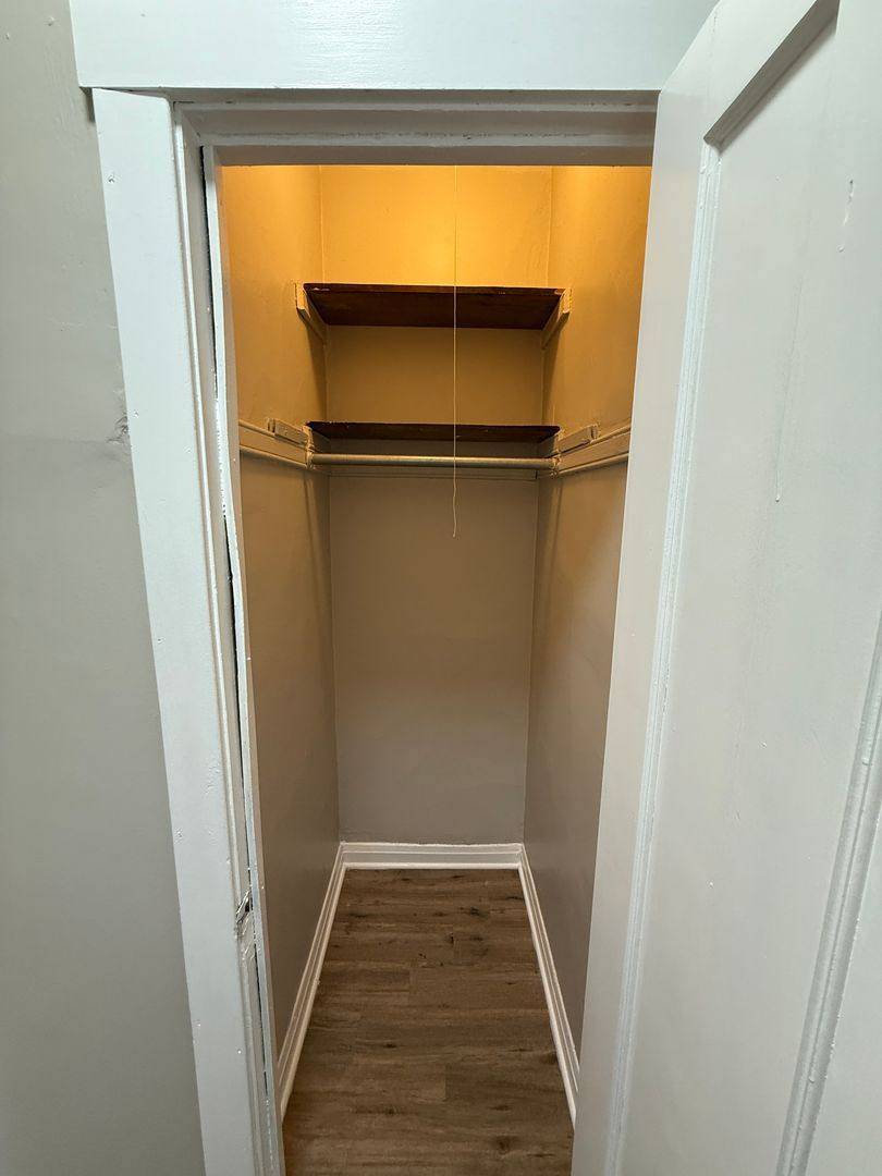 Apartment for rent at 2730-34 E 79th St 7848-50 S Burnham, Chicago, IL 60649
