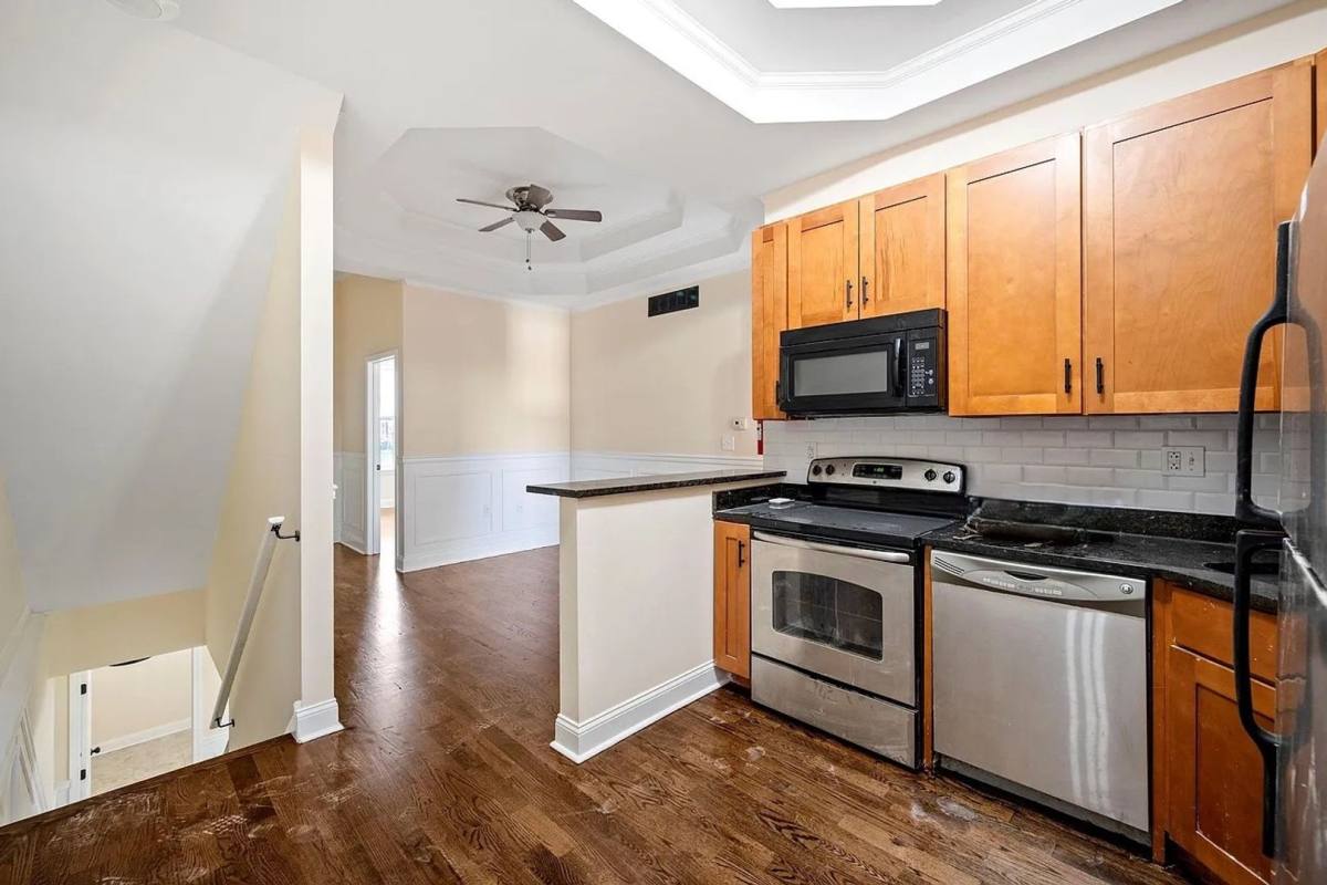 Apartment for rent at 1315 N 19th St, Philadelphia, PA 19121