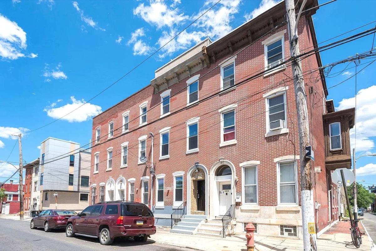 Apartment for rent at 1315 N 19th St, Philadelphia, PA 19121