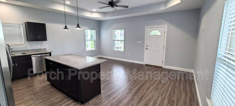 House for rent at 2008 W Gregory St, Pensacola, FL 32502