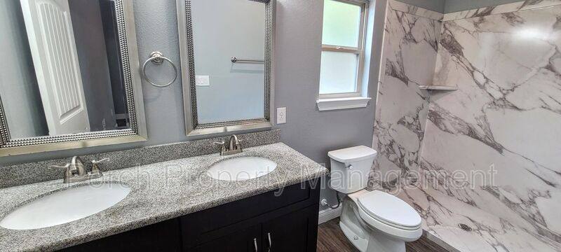 House for rent at 2008 W Gregory St, Pensacola, FL 32502