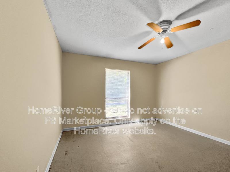 Townhouse for rent at 2076 Jan Dr, Memphis, TN 38127