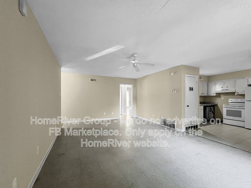 Townhouse for rent at 2076 Jan Dr, Memphis, TN 38127