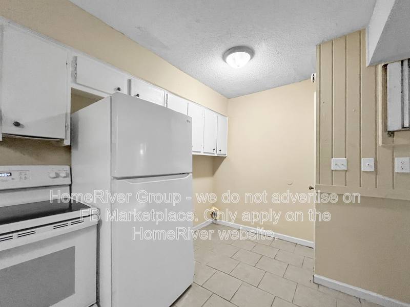 Townhouse for rent at 2076 Jan Dr, Memphis, TN 38127