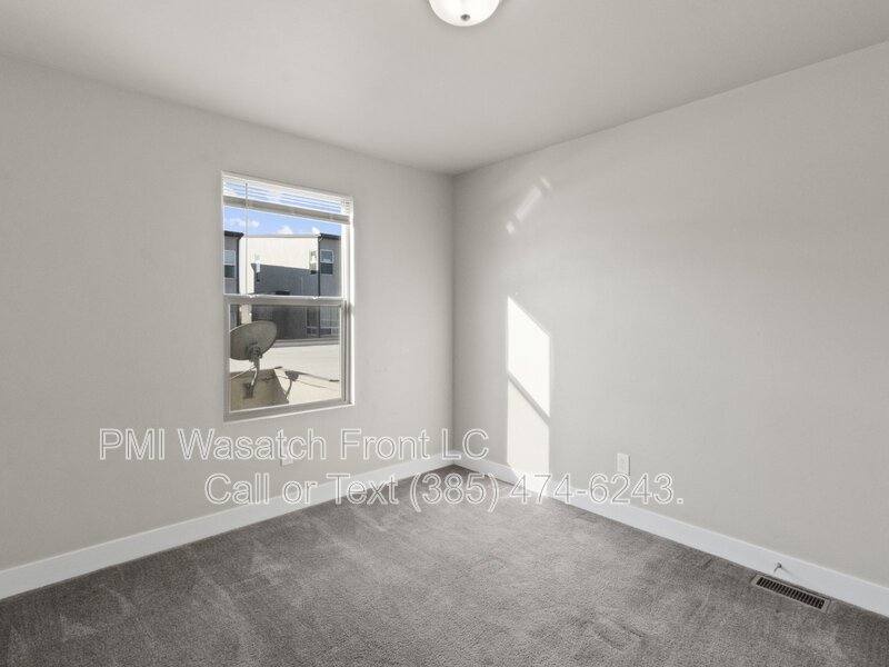Apartment for rent at 4721 W Zig Zag Rd, South Jordan, UT 84095