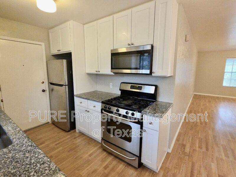 House for rent at 8508 Romney Rd, Austin, TX 78748