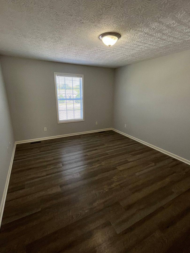 Apartment for rent at 427 Lower Stone Ave #A, Bowling Green, KY 42101