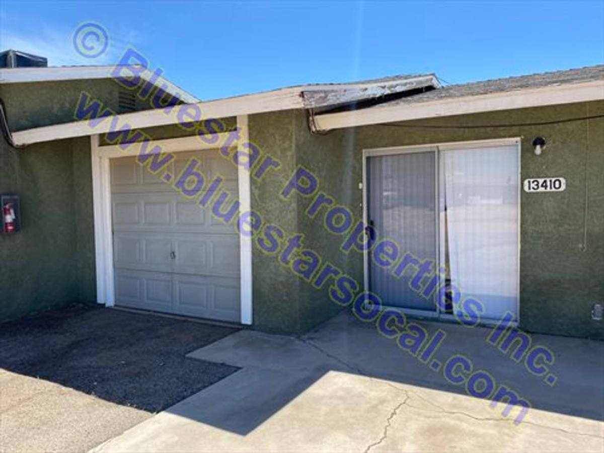 Apartment for rent at 13410 Navajo Rd, Apple Valley, CA 92308