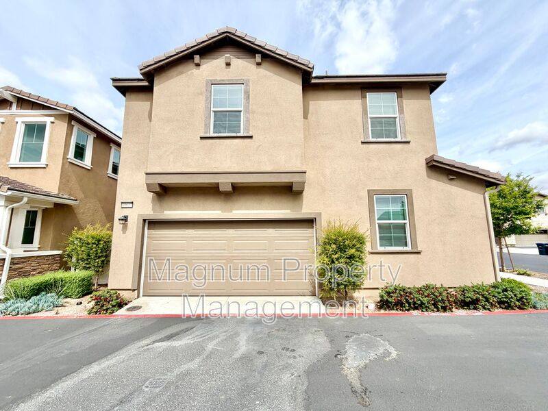 House for rent at 40617 Birchfield Dr, Temecula, CA 92591