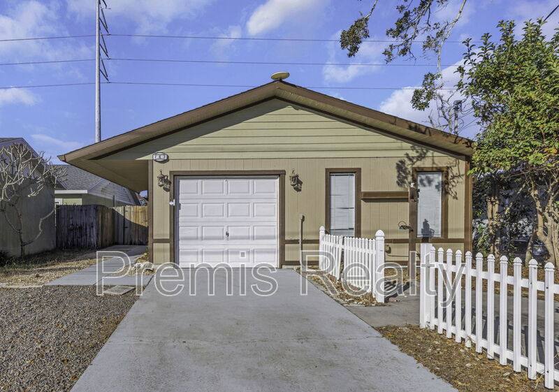 House for rent at 747 Brook St, Largo, FL 33770