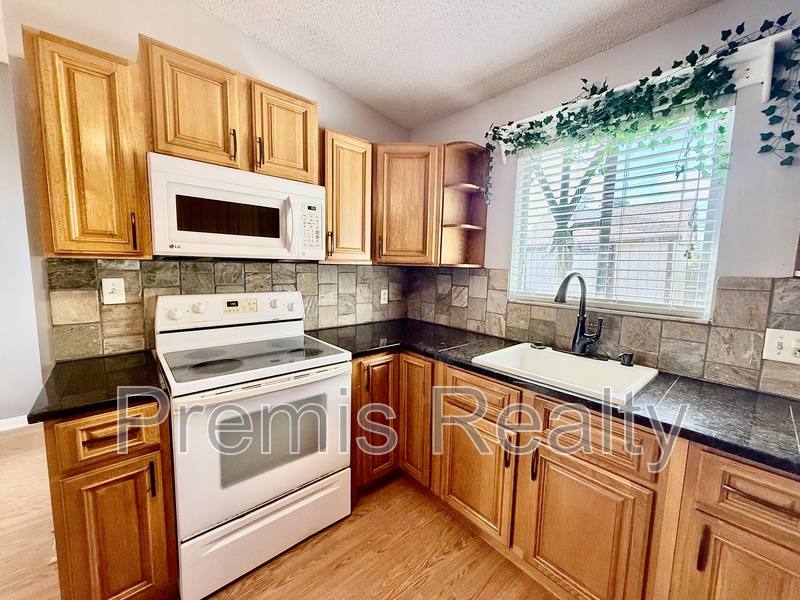 House for rent at 747 Brook St, Largo, FL 33770