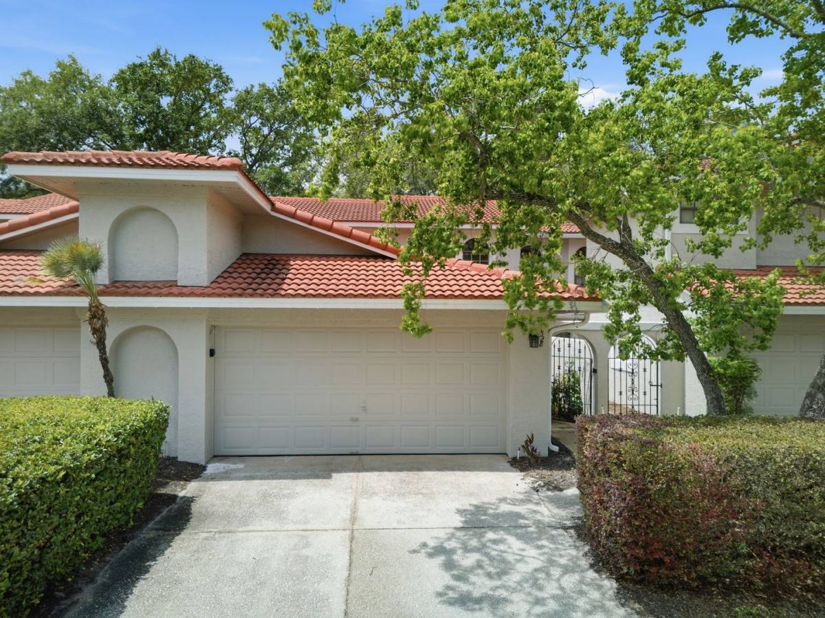 House for rent at 7528 Fenwick Cove Lane, Orlando, FL 32819