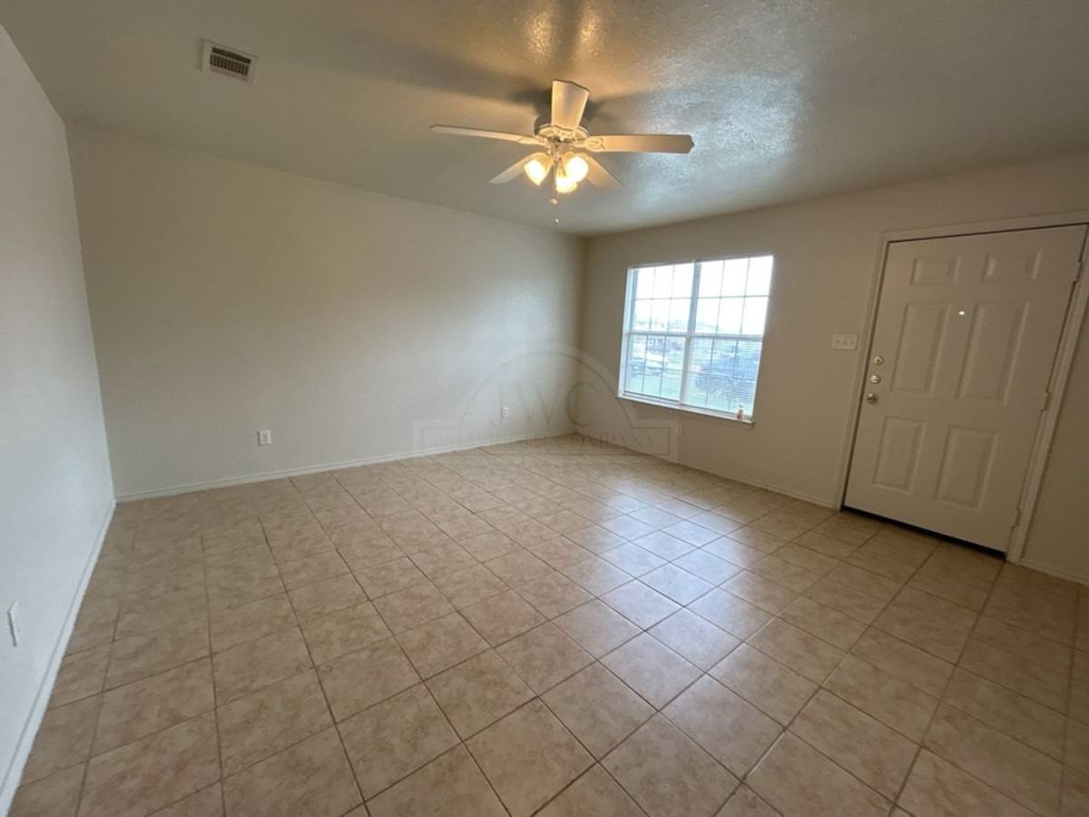 Apartment for rent at 1505 Dugger Cr, Killeen, TX 76543