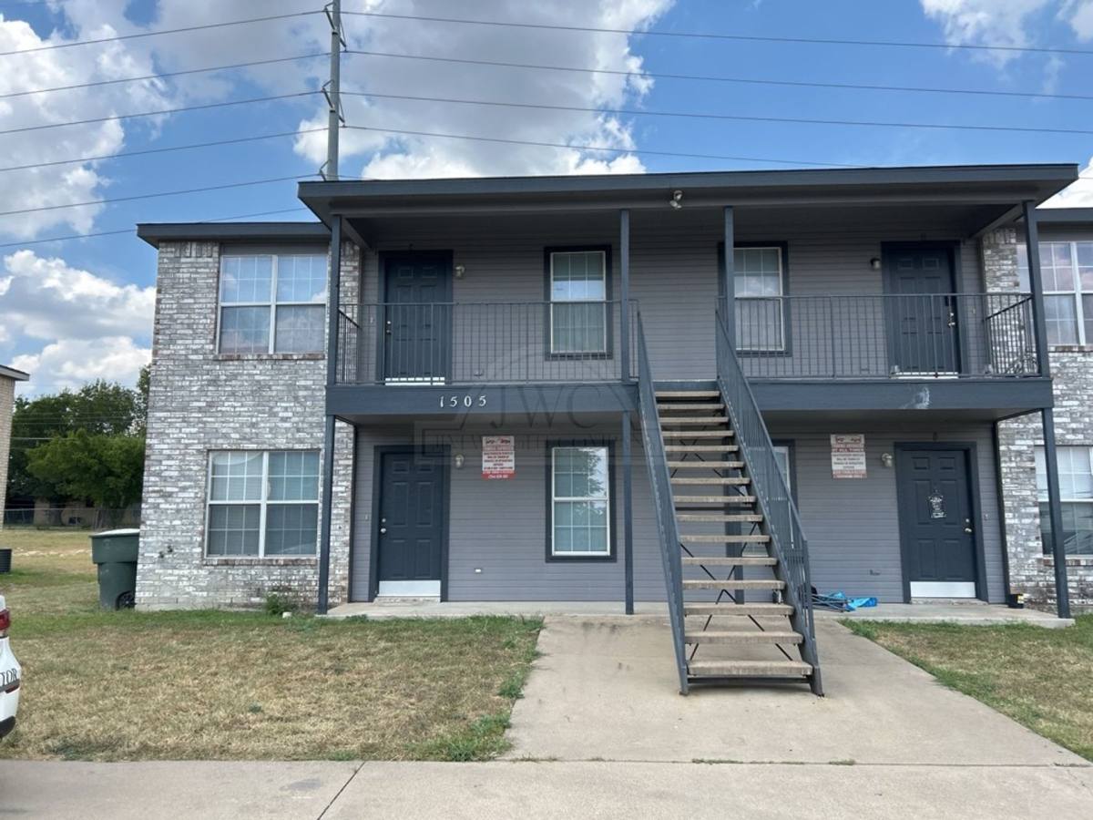 Apartment for rent at 1505 Dugger Cr, Killeen, TX 76543