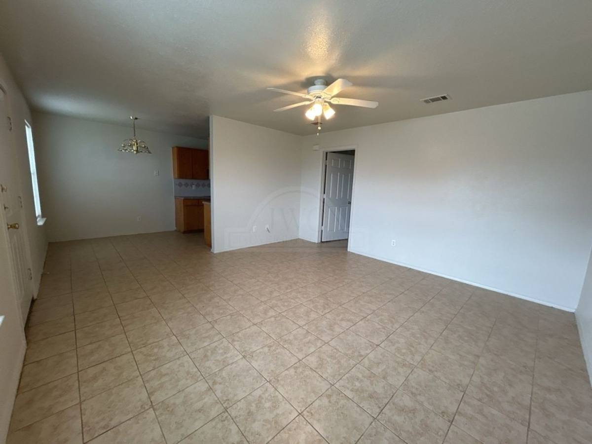 Apartment for rent at 1505 Dugger Cr, Killeen, TX 76543