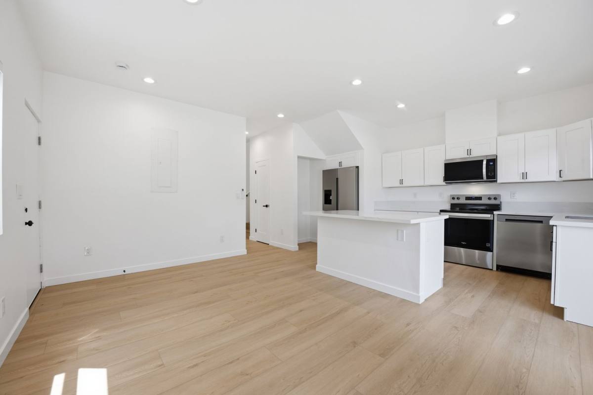 House for rent at 6414 Cleo St, San Diego, CA 92115