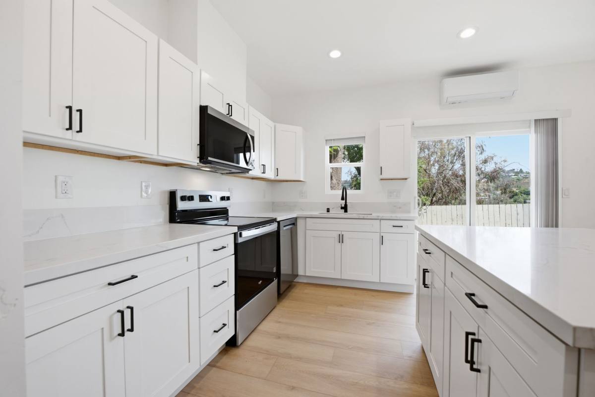 House for rent at 6414 Cleo St, San Diego, CA 92115