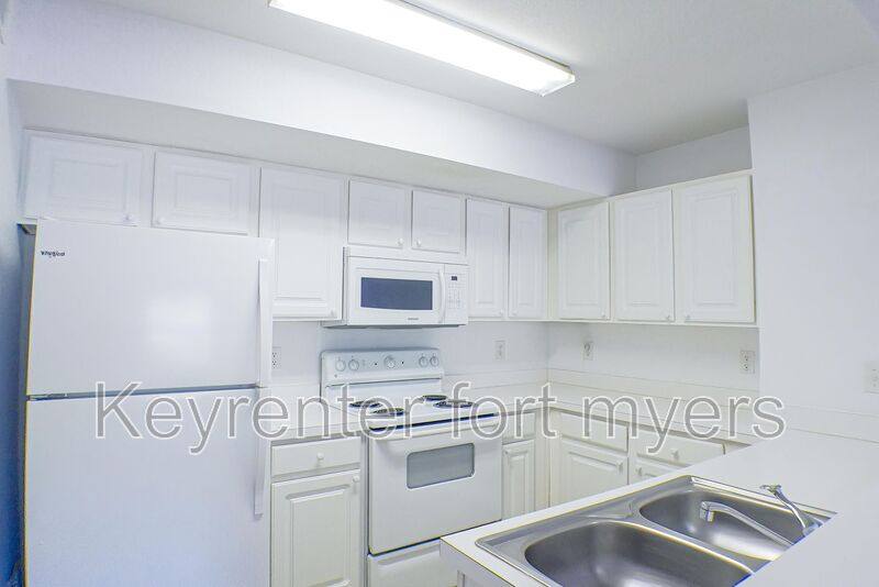Condo for rent at 4113 Residence Dr #211, Fort Myers, FL 33901