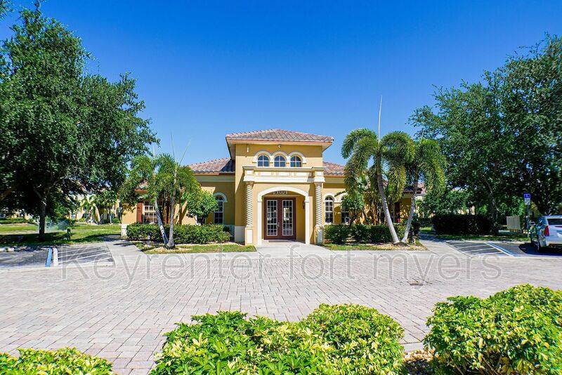 Condo for rent at 4113 Residence Dr #211, Fort Myers, FL 33901