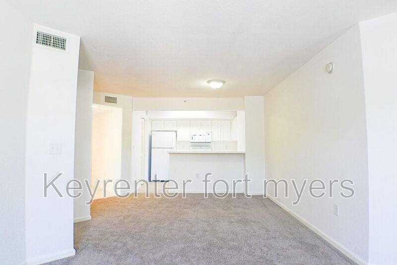 Condo for rent at 4113 Residence Dr #211, Fort Myers, FL 33901
