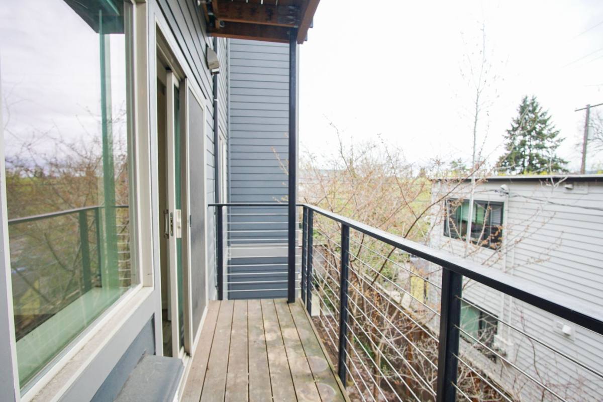Apartment for rent at 1650 SE Harold St, Portland, OR 97202