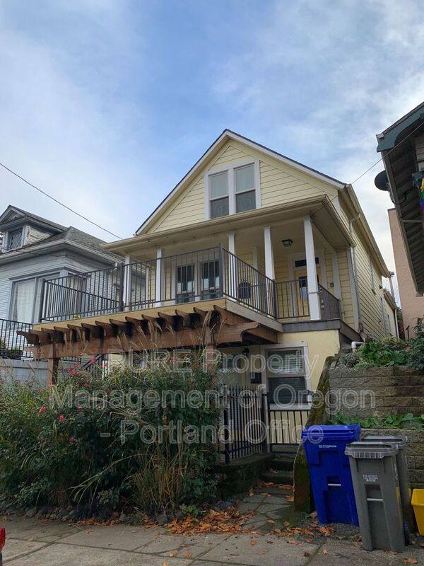 Apartment for rent at 22 S Meade St, Portland, OR 97201