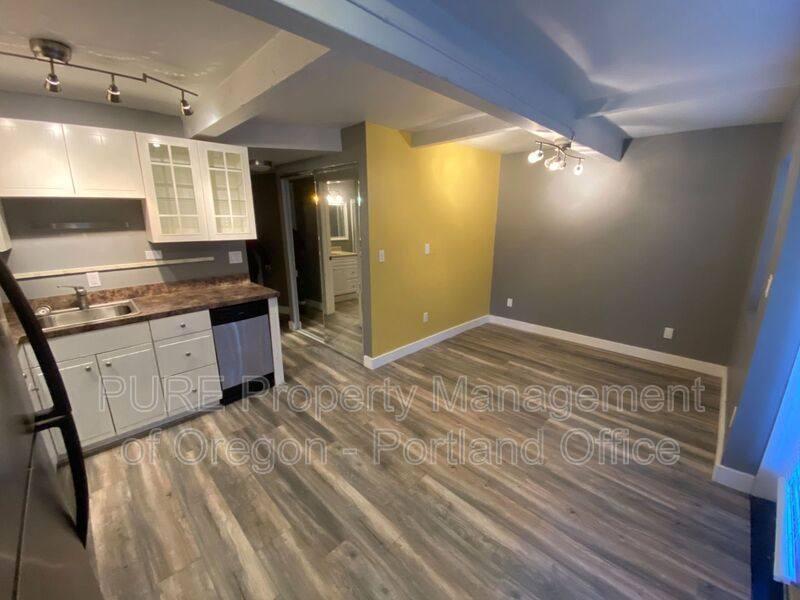 Apartment for rent at 22 S Meade St, Portland, OR 97201