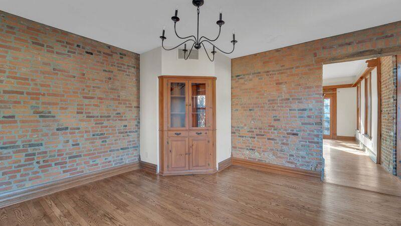 Townhouse for rent at 129-131 Sycamore St #131, Columbus, OH 43206