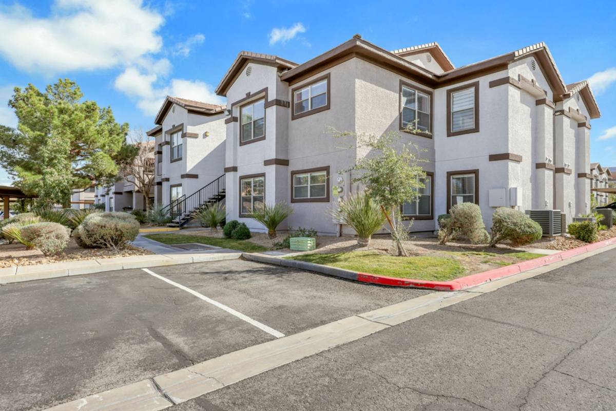 Condo for rent at 45 Maleena Mesa St, Henderson, NV 89074